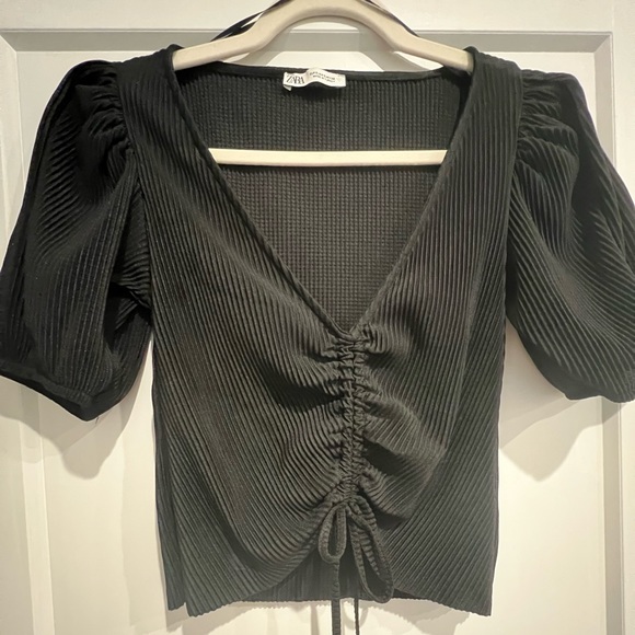 Zara crop top - Picture 1 of 2